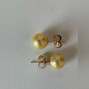 14k gold genuine pearls